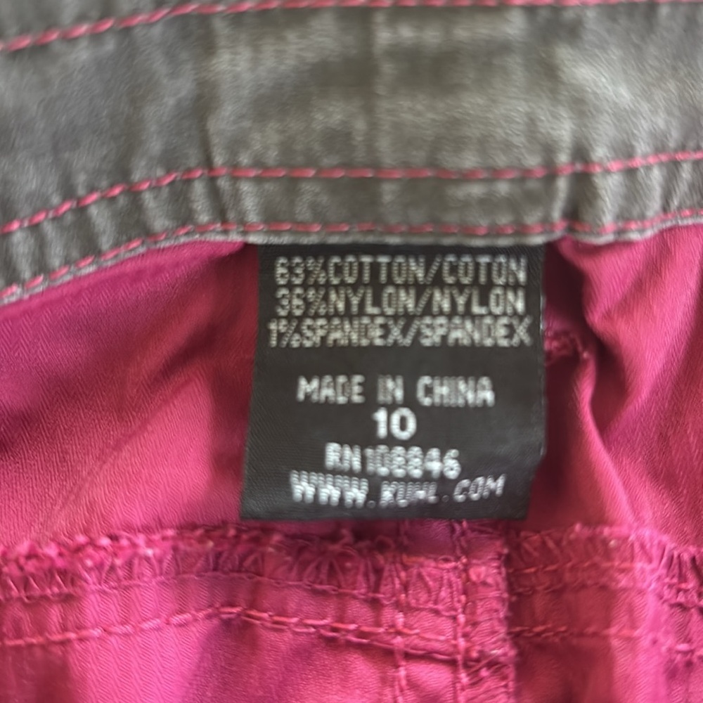 Kuhl Mountain Culture Raspberry Capri Pants size 10 - Picture 8 of 8